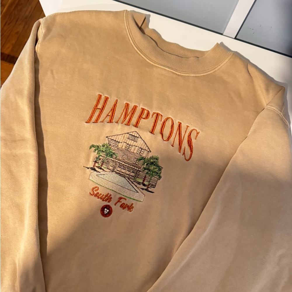 Beige Hamptons Sweatshirt with Embroidery